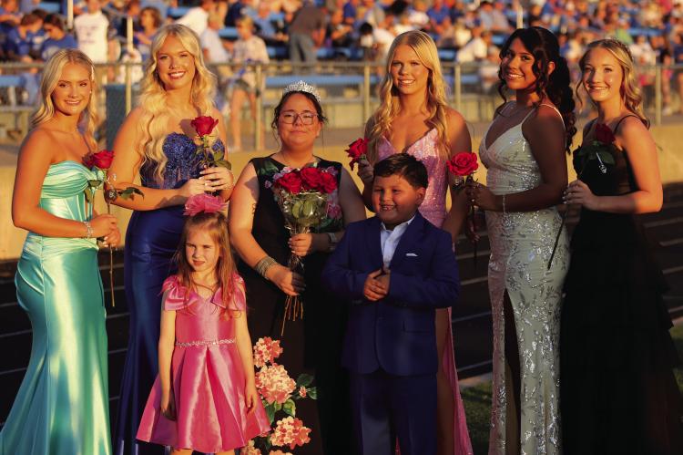 The Windthorst High School homecoming court from left to right: Kinlee Anderle, McKenna Neal, Queen Harlee Johnston, Jaylee Belcher, Anabel Herrera and Ellie Barton. The attendants were Corrie Haverland and Micah Cavazos. Photo/Rolando Medina