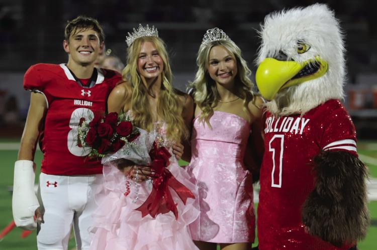 Harley Edmonds was crowned as the Holliday Homecoming Queen at halftime of the Eagles 46-45 loss to Childress on Friday, Sept. 18. She was escorted by Trynt Palmer. Photo/Rolando Medina
